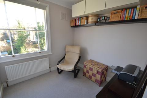 2 bedroom flat to rent - Manor Park Lewisham SE13