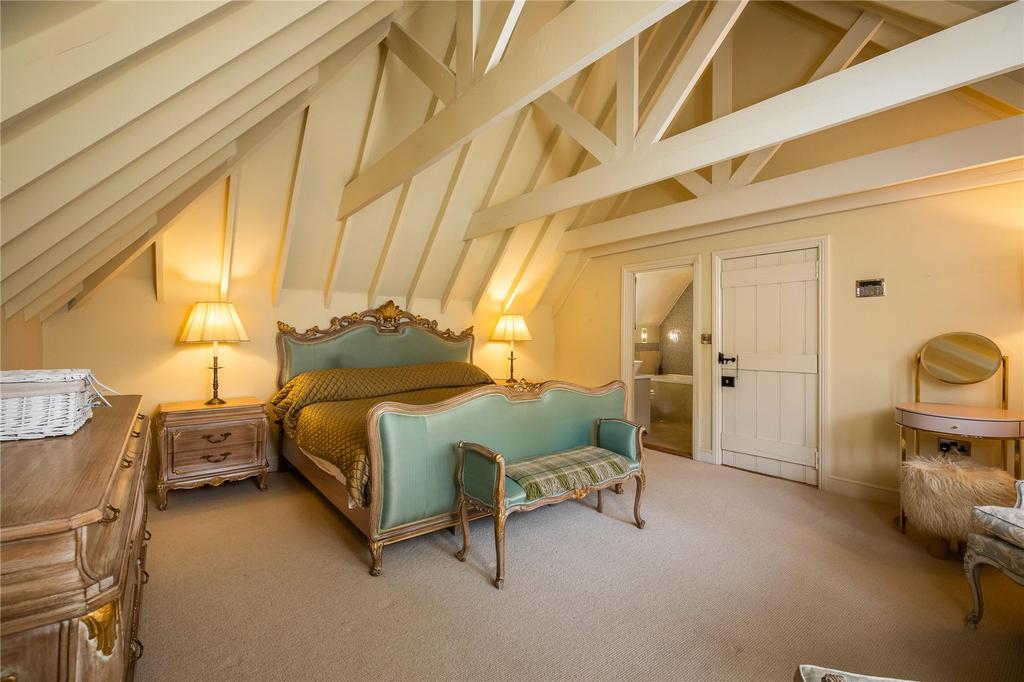 Main Bedroom