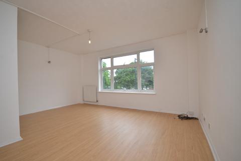 4 bedroom townhouse to rent - St Peters Gardens, West Norwood, London, SE27