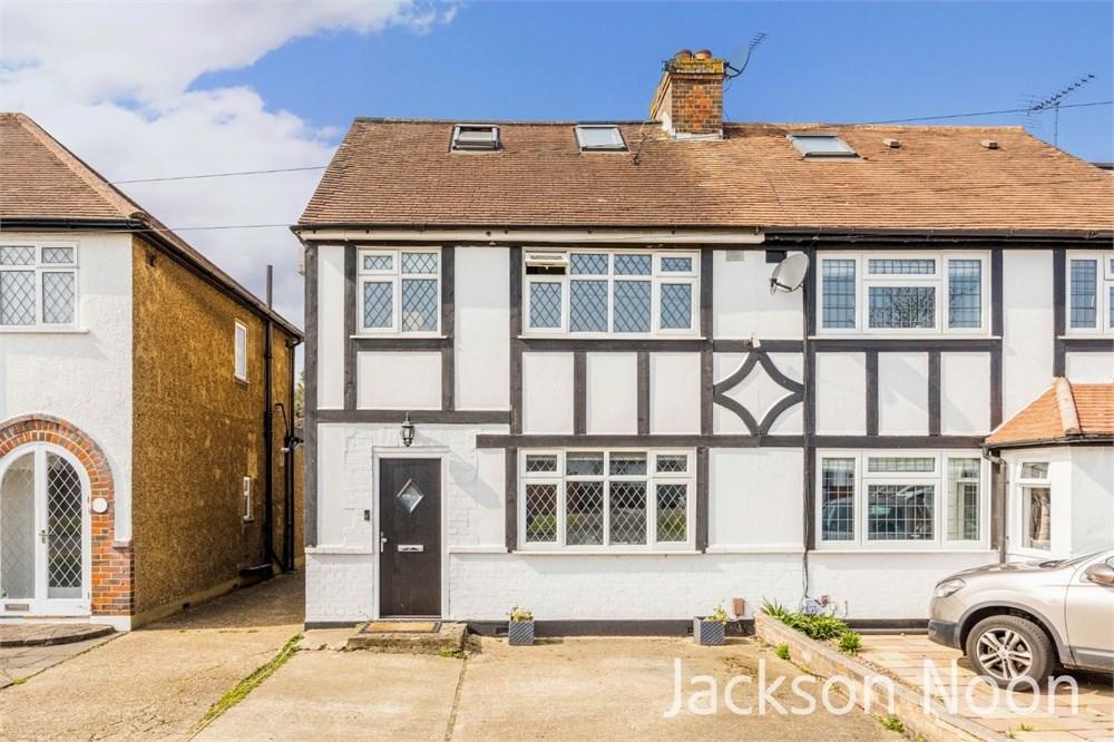 Pams Way, Ewell Court, KT19 4 bed semidetached house £675,000