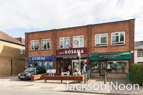 2 bedroom flat for sale - Chessington Road, West Ewell, KT19