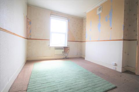 2 bedroom flat for sale - ISLEWORTH, TW7