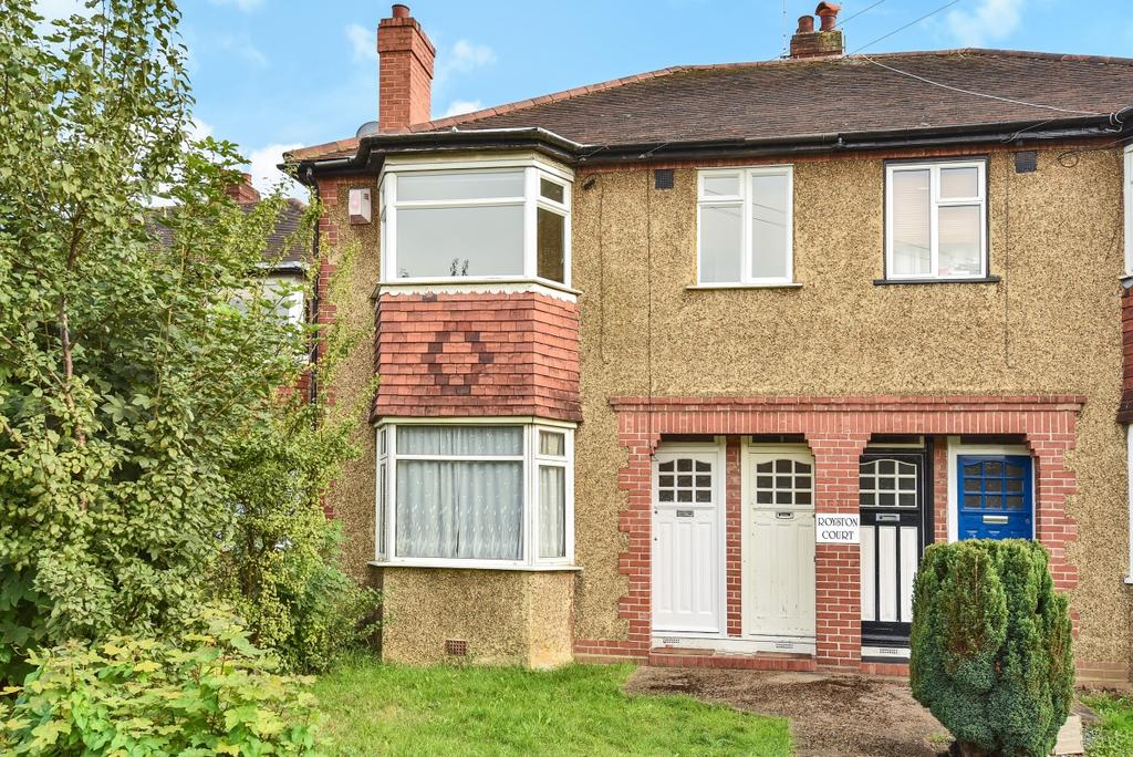 North View Pinner HA5 1 bed flat £1,150 pcm (£265 pw)