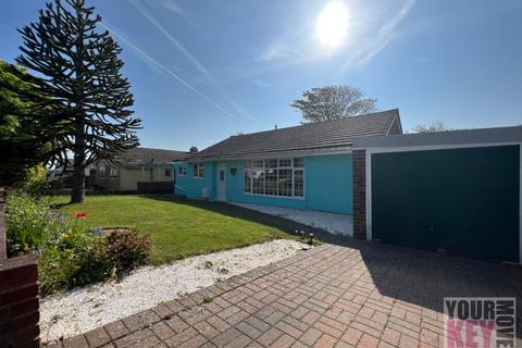 4 bedroom detached bungalow for sale, St Margarets at Cliffe, Dover, Kent CT15 6BD