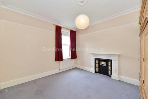 5 bedroom house to rent, Kenilworth Road, London
