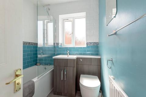 19 Corbieshot, Edinburgh, EH15 3RY