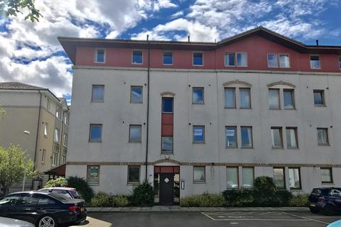 2 bedroom flat to rent, Bloomfield Court, Aberdeen, AB10