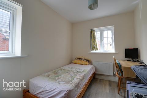 6 Wheatsheaf Way, Waterbeach, Cambridge, CB25 9GG