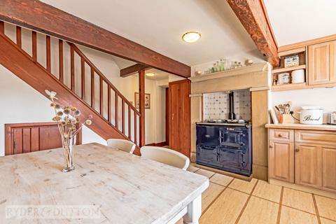 3, Old Tame Horest Lane, Denshaw, Oldham, OL3 5ST