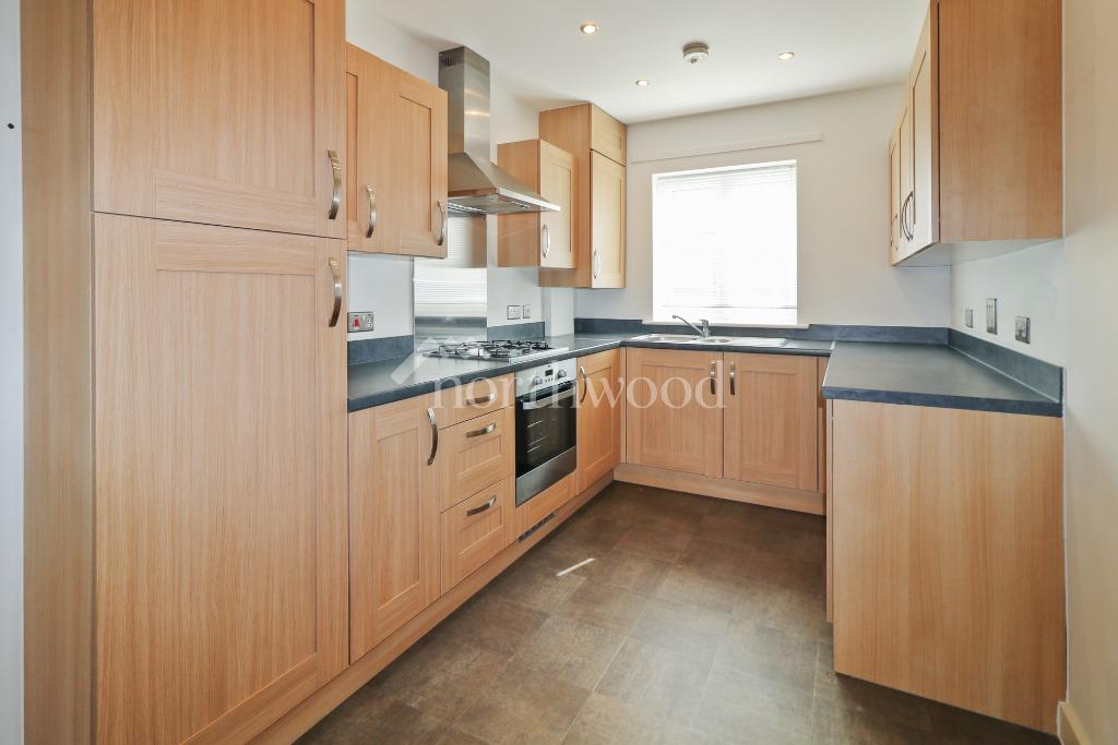 Samuel Peto Way, Ashford, TN24 2 bed terraced house £1,100 pcm (£254 pw)
