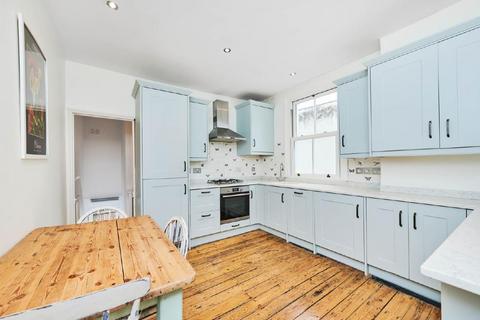 156 Replingham Road, London, SW18 5LJ