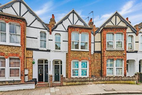 156 Replingham Road, London, SW18 5LJ