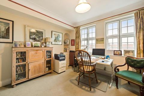 Flat 1, Harrowby Court Harrowby Street, London, W1H 5FA