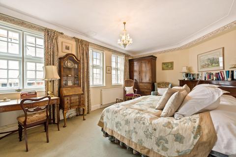 Flat 1, Harrowby Court Harrowby Street, London, W1H 5FA