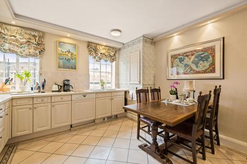Flat 1, Harrowby Court Harrowby Street, London, W1H 5FA