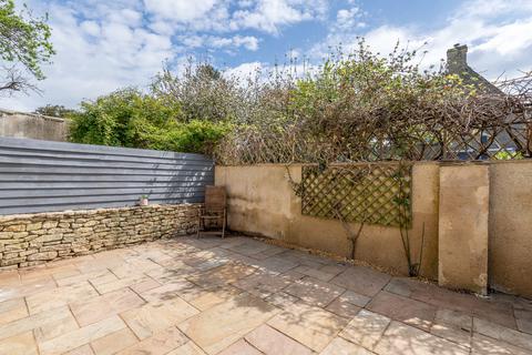 3 bedroom end of terrace house for sale - Cliff Road, Sherston