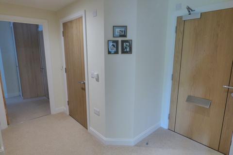 2 bedroom ground floor flat for sale - Macaulay Road, Broadstone