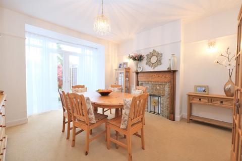 102 Lancing Road, Orpington, BR6 0QX