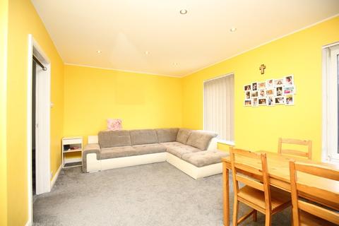 4 Rawn View, Atherstone, CV9 1QH