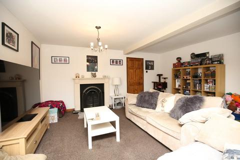 29 Greendale Close, Atherstone, CV9 1PR