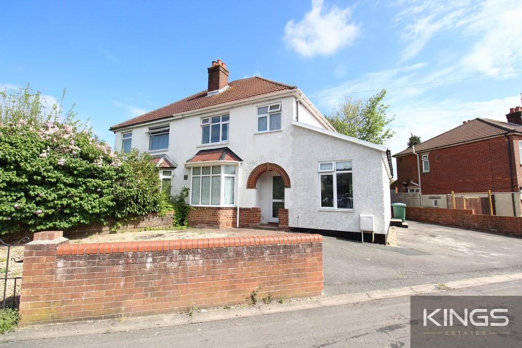 Honeysuckle Road, Southampton 5 bed semidetached house £339,995