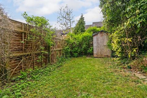 24 Lowden Close, Winchester, SO22 4EW