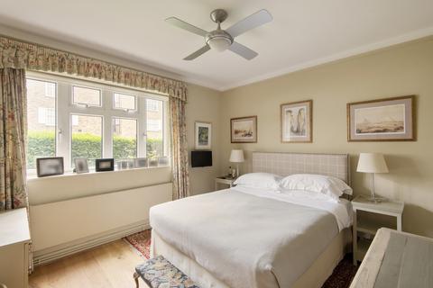 190 Wiltshire Close, London, SW3 2NZ