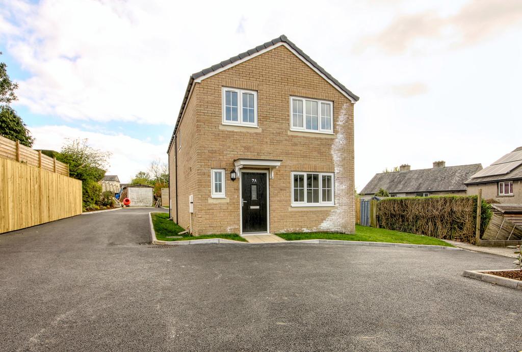 Lakeber Drive, Bentham 1 bed semidetached house £60,000