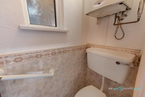 70 Deerlands Close, Sheffield, S5 8AF