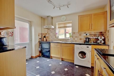 65 Tudor Way, Worcester, WR2 5QN