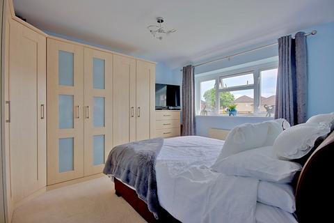 65 Tudor Way, Worcester, WR2 5QN