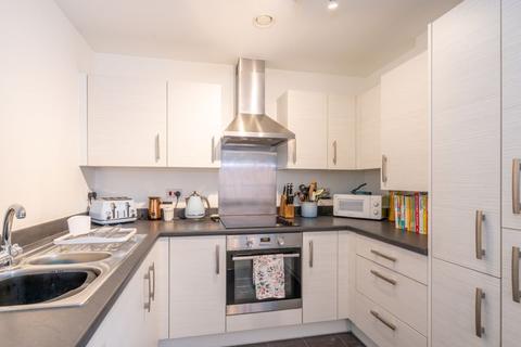 2 bedroom apartment for sale - Longley Road, Chichester