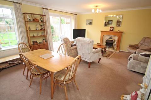 4 bedroom detached house to rent - Silverdale, Barton on Sea