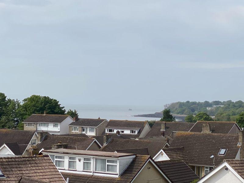 119 Minehead Avenue, Sully 4 bed semidetached house £425,000