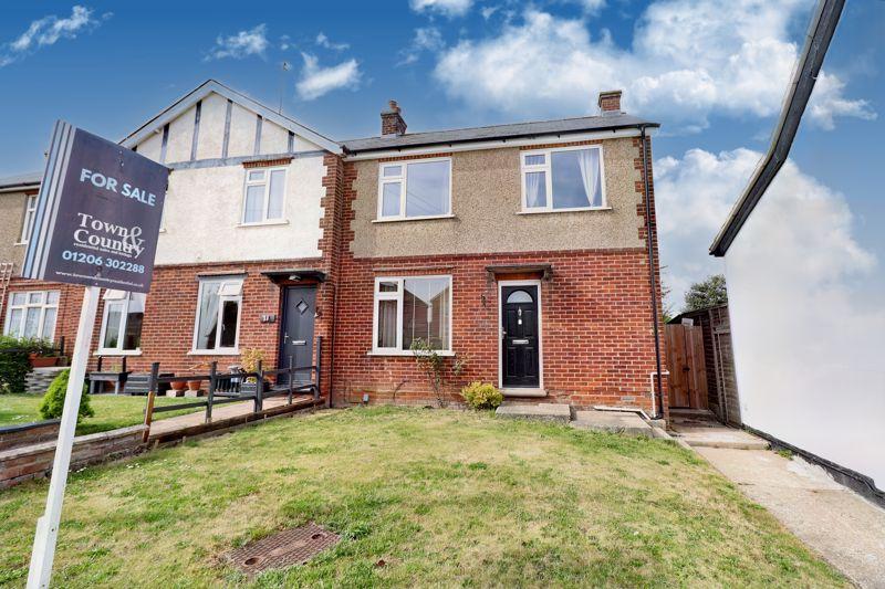 Bromley Road, Colchester, CO4 3 bed terraced house £330,000