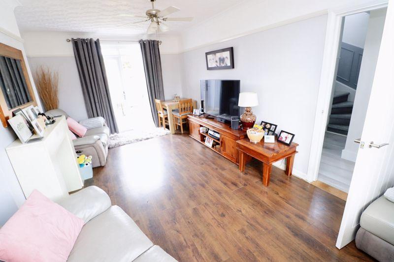Bromley Road, Colchester, CO4 3 bed terraced house £330,000