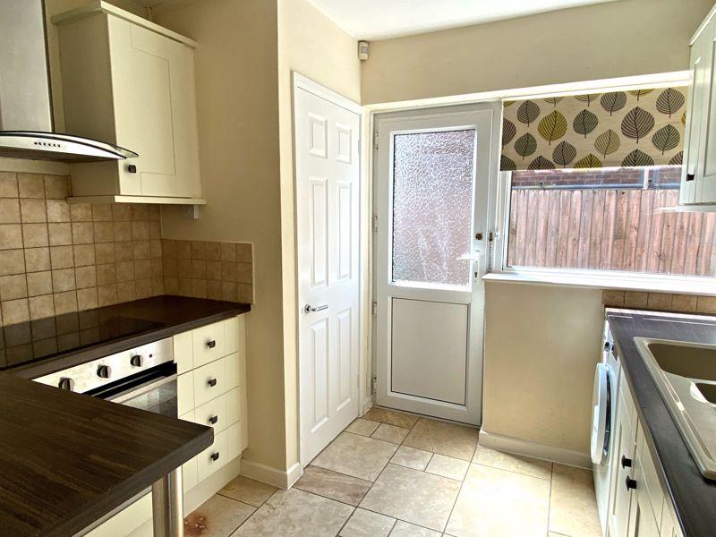 Green Close, Didcot 2 bed semidetached bungalow £325,000