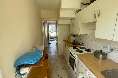 36 Trevor Road, Edgware, HA8 0EU
