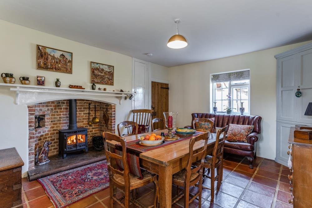 Snug/Breakfast Room