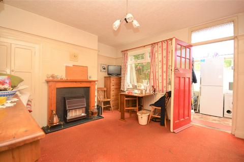 3 bedroom semi-detached house for sale - Sunnyview Avenue, Leeds, West Yorkshire