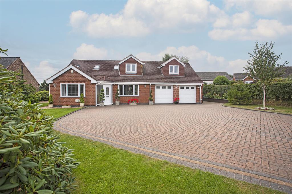 Coxmoor Road, SuttonInAshfield 5 bed house £650,000