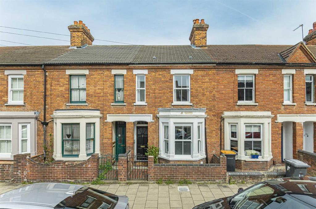 Denmark Street, Bedford 2 bed terraced house £350,000