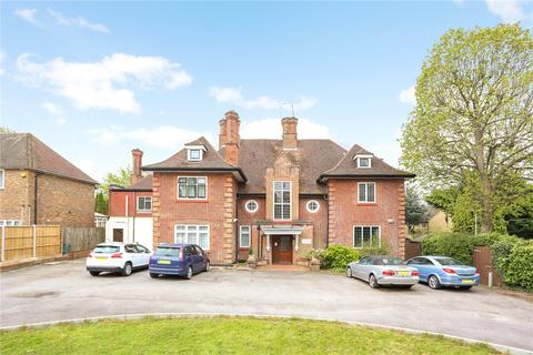 Flat 2, 18 Frithwood Avenue, Northwood, HA6 3LX