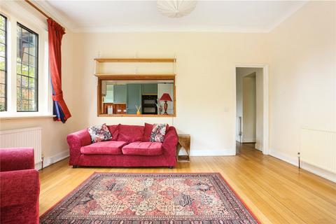 Flat 2, 18 Frithwood Avenue, Northwood, HA6 3LX