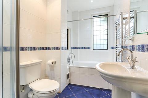 Flat 2, 18 Frithwood Avenue, Northwood, HA6 3LX