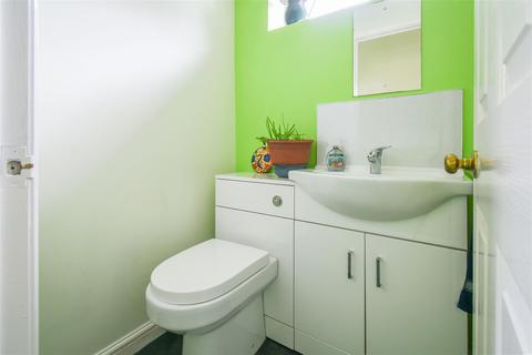 17 Elgar Close, Blackburn, BB2 3TE