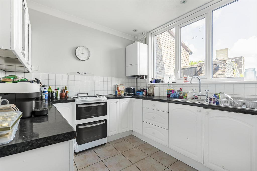 James anderson-8 rockingham close-sw15  1 .JPG