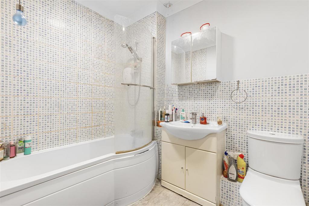 James anderson-8 rockingham close-sw15  9 .JPG