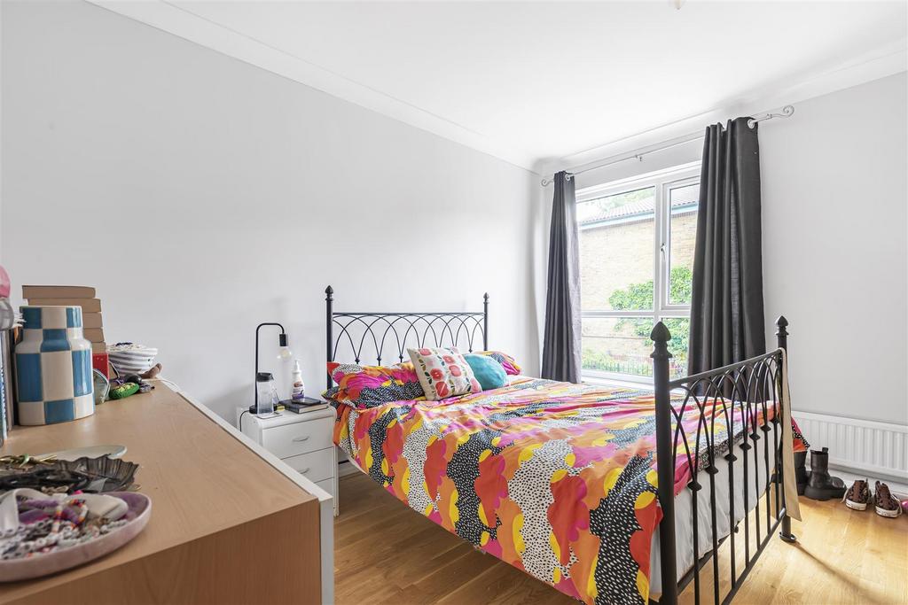 James anderson-8 rockingham close-sw15  12 .JPG