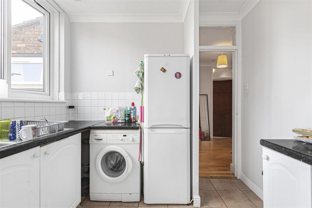 James anderson-8 rockingham close-sw15  3 .JPG